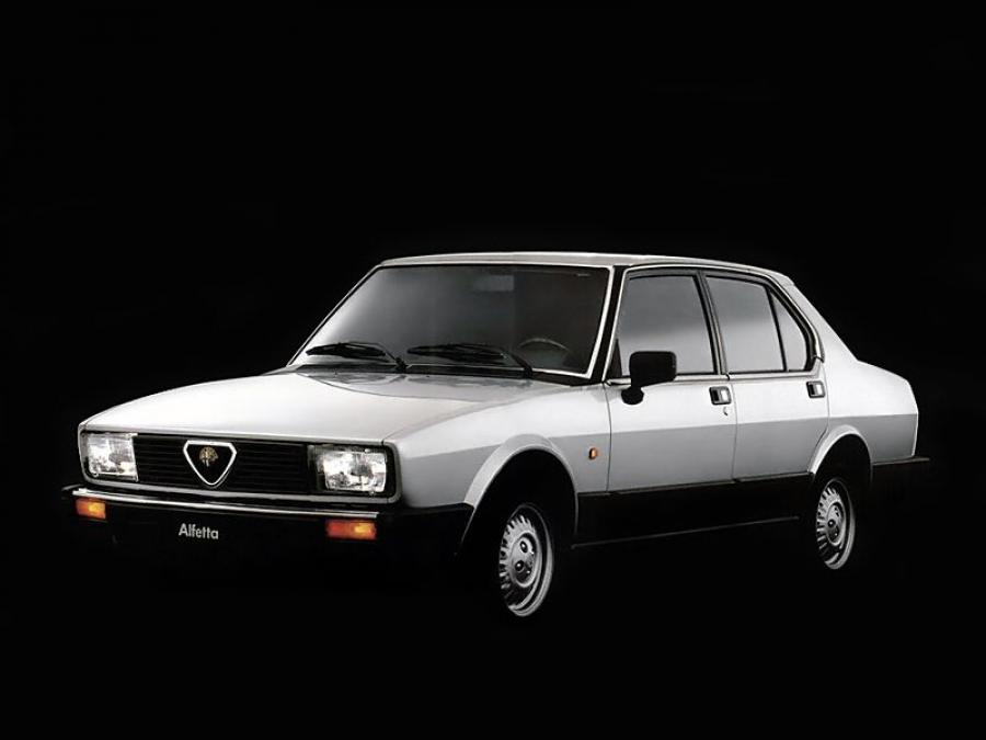  Alfa Romeo Alfetta 2.4 Turbo Diesel (116) 1983 года  (фото 4 из 4)